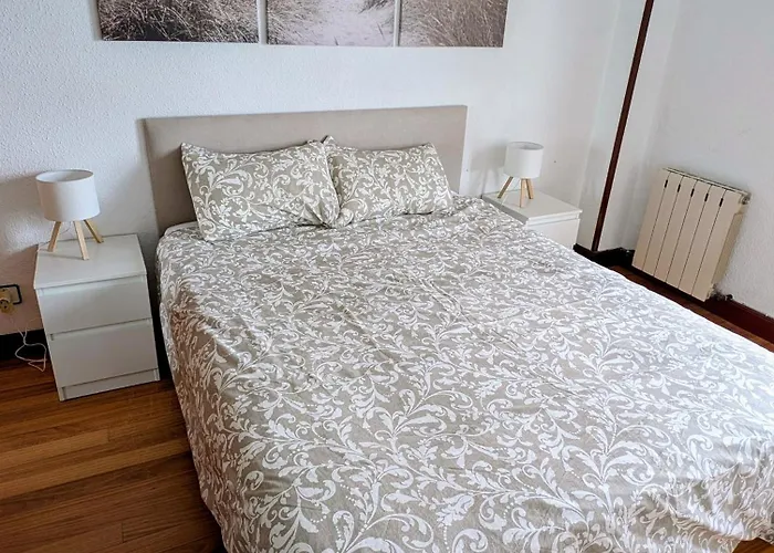 La Ballena 1 - Juan Vella *